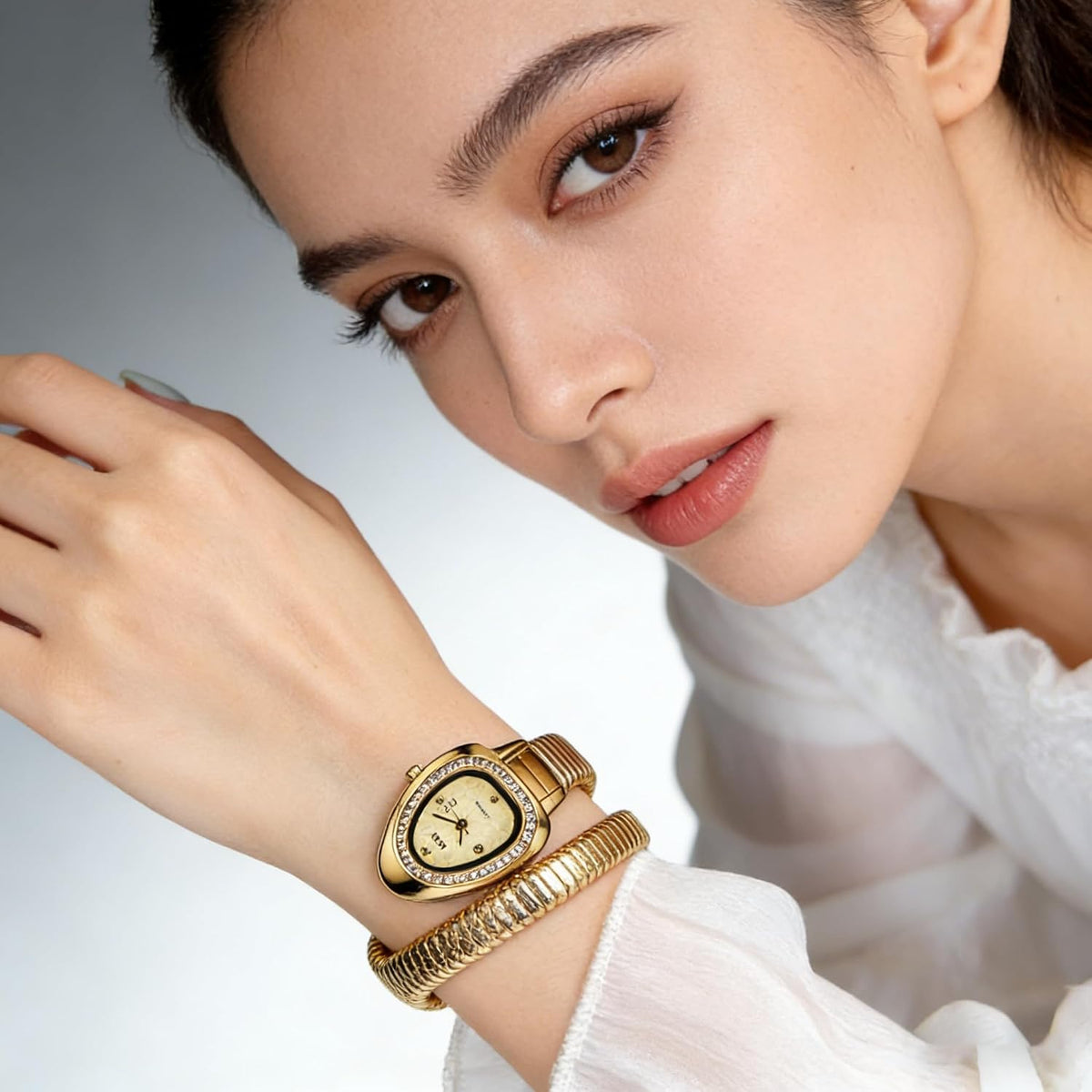 Snake Bracelet Watches for Women, Elegant Wrap Around Bangle Wristwatch, Fashion Jewelry Style Quartz Watch, Snake