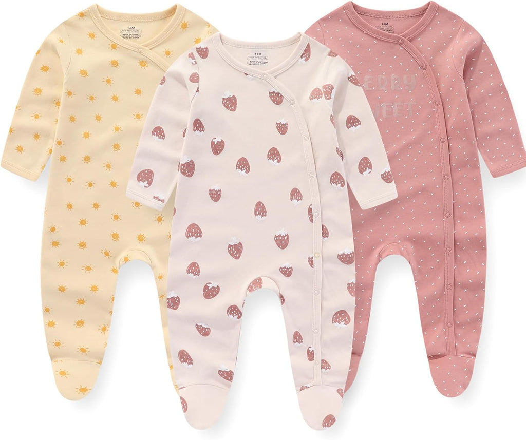 Newborn Layette Gift Set 23-Piece Baby Bodysuits Infant Outfits Essentials and Accessories 0-12 Months