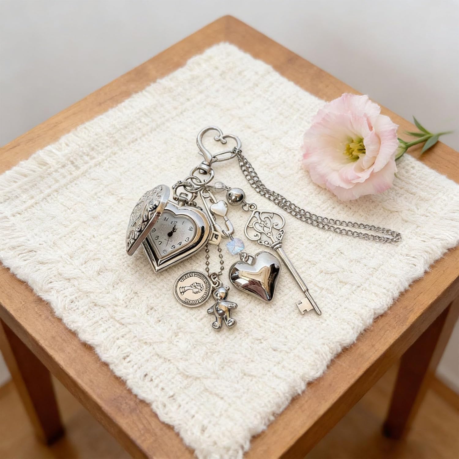 Cartoon Bear Shaped Flipped Lid Heart/Round Locket Keychain Necklace with Vintage Pocket Watch and Star