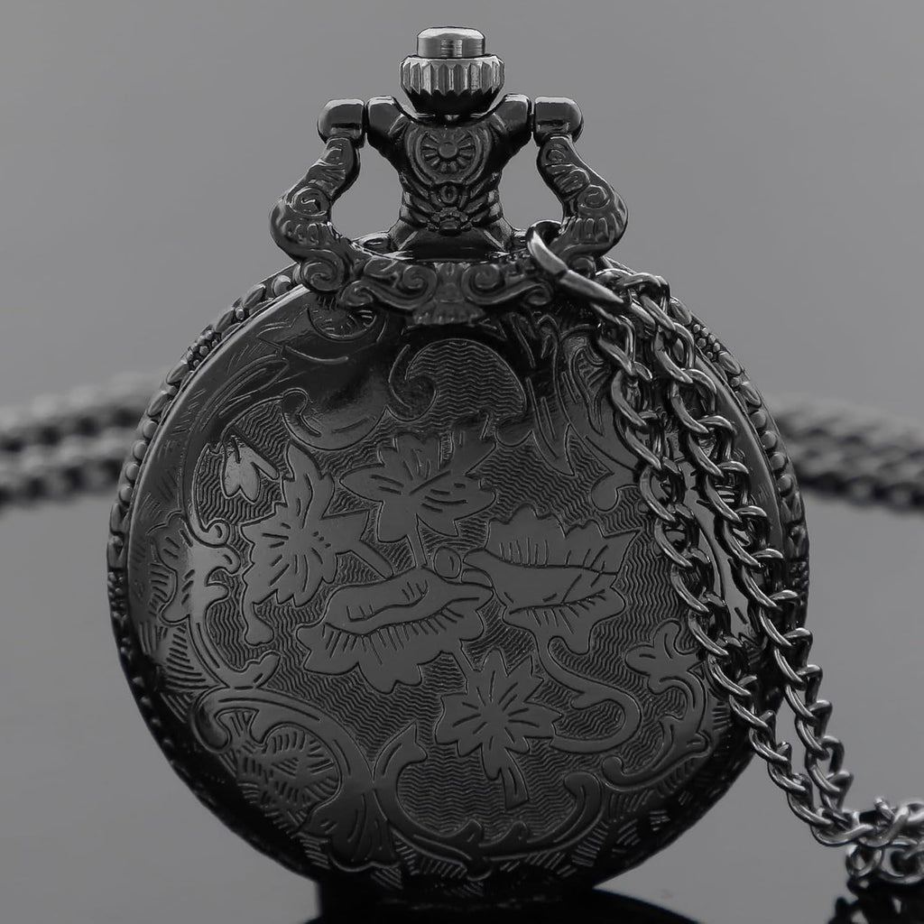 Vintage Pocket Watch Engraved Cowboy Skull Wolf 3D Pattern Arabic Numerals Quartz Pocket Watch with Chain Best Gifts
