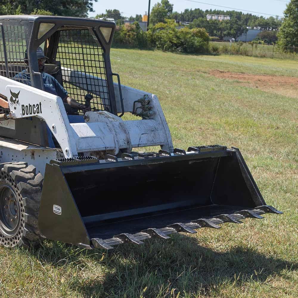 HD Skid Steer Dirt Bucket with Bolt-On Teeth, Rated 2,645 LB, Universal Quick Tach