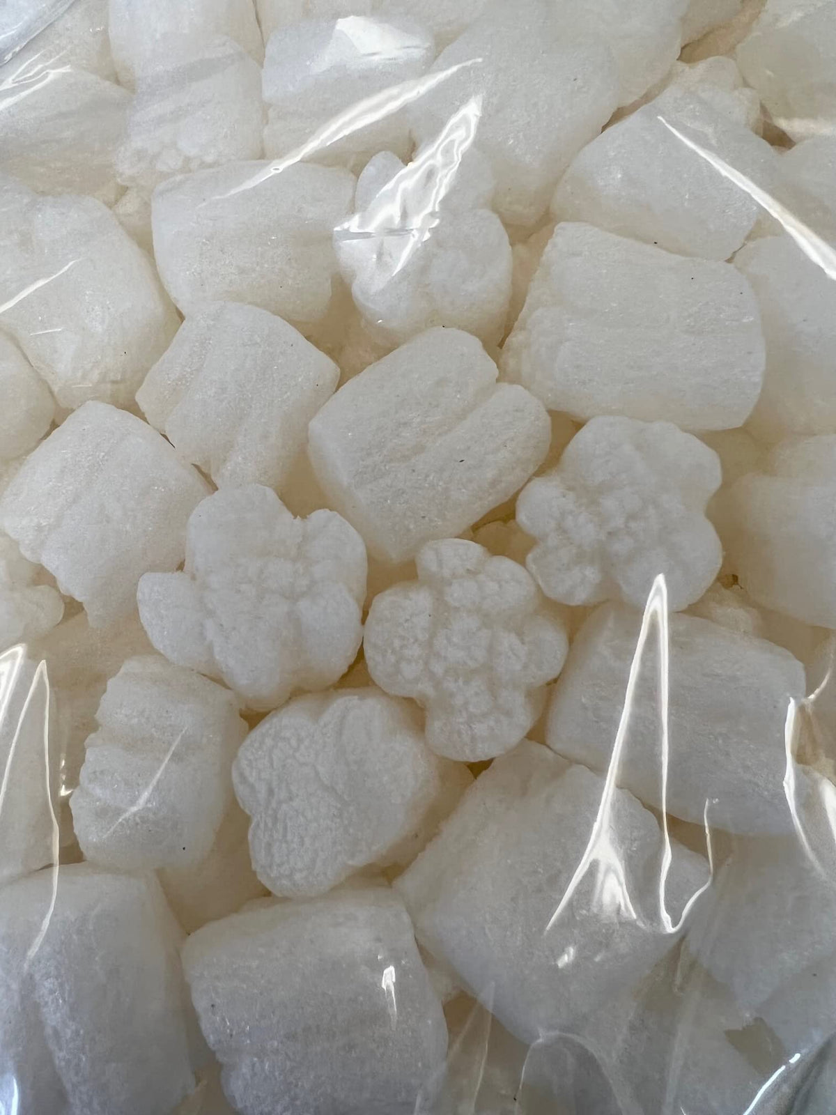 ! Brand FunPak MiniPack Plant Based Biodegradable Packing Peanuts, 0.60 cu ft Bag, Compostable (Puffy Clouds)