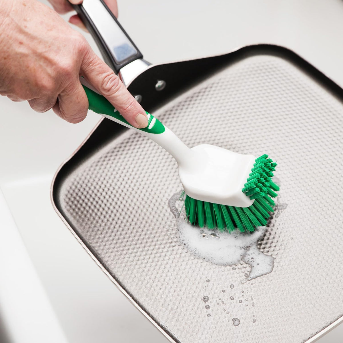 Libman Dish Brush Set with Long Handle - Deep Cleaning Brushes - Dish Scrubber & Scraper - Kitchen Scrub Brush for