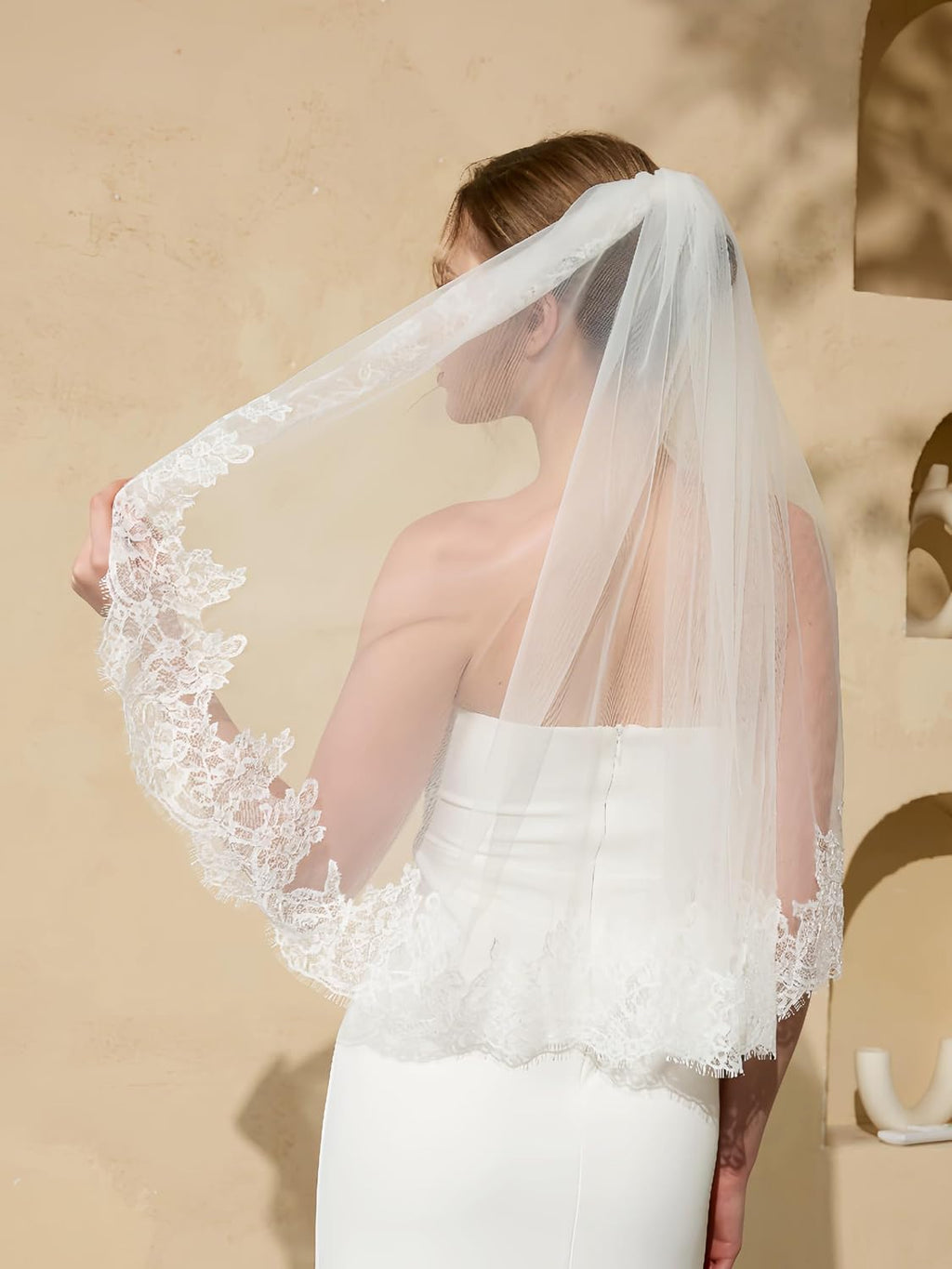 1 Tier Lace Wedding Veil Metal Comb for Brides Ivory & White