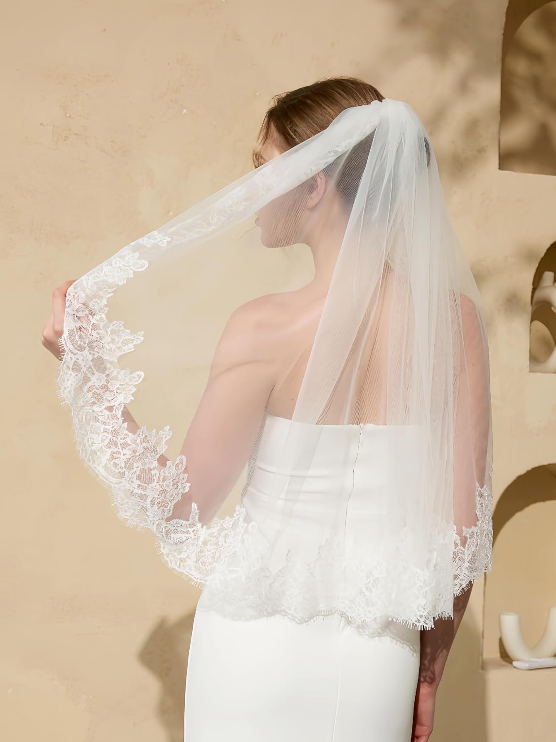 1 Tier Lace Wedding Veil Metal Comb for Brides Ivory & White