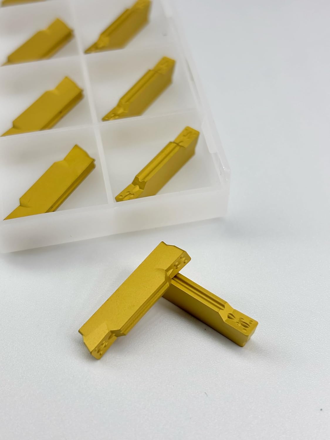 MGMN300-M Carbide Grooving Inserts for MGEHR/MGIVR, CVD Coated, 10pcs