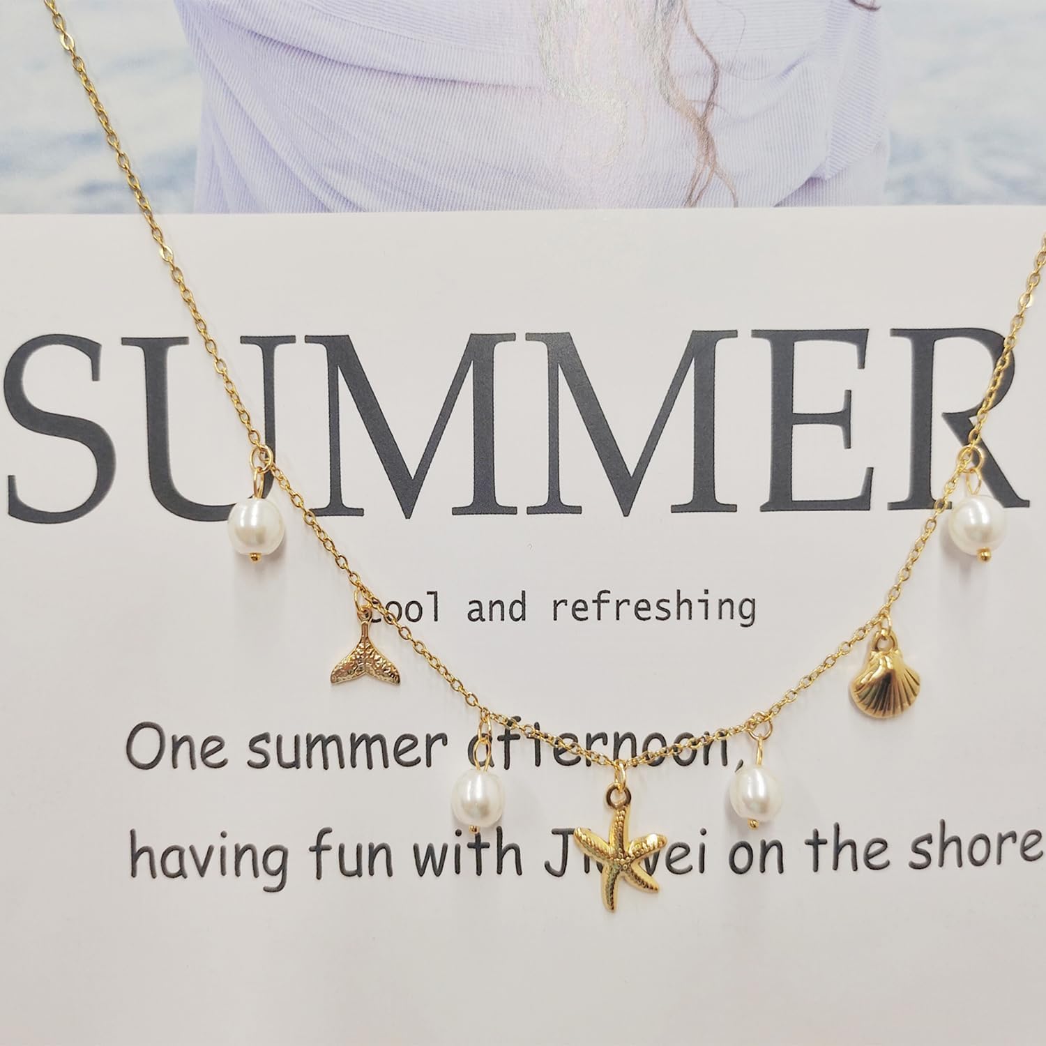 Chunky Gold Charm Necklace for Women White Pearl Choker Necklace Head Portrait Square Pendant Necklace Boho Charm