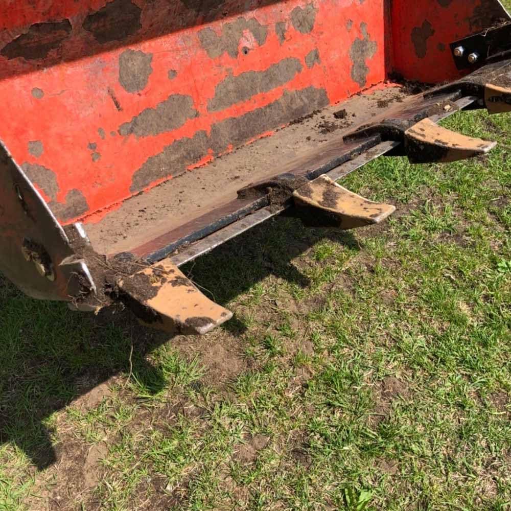 Bucket 23TF Tooth Bar, Universal Size Skid Steer Tractor, USA Made from United Attachments (Bucket Width: 66")