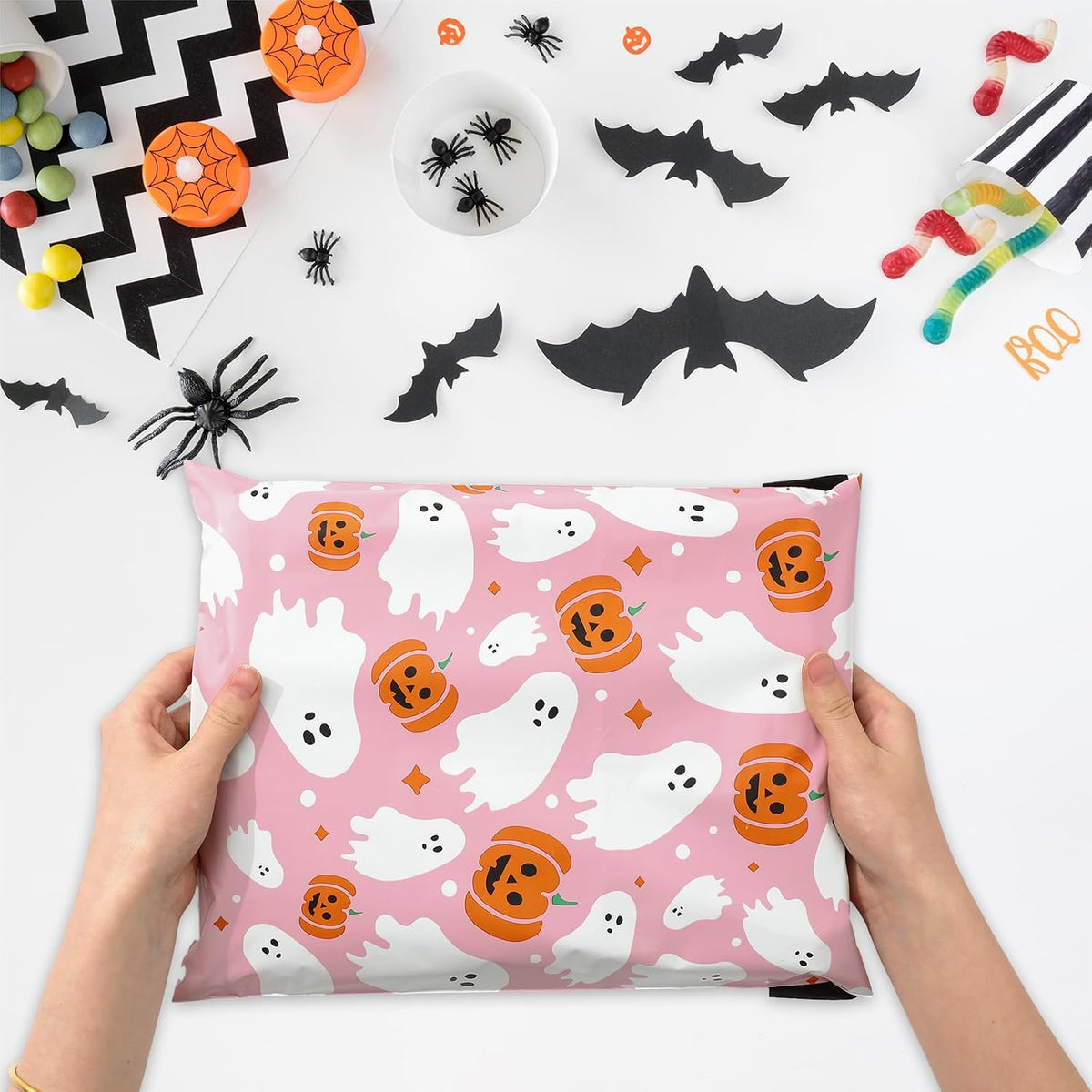 100Pcs Halloween Poly Mailers 14.5 x 19 Inch Pink Ghost Pumpkin Packaging Bags Large Self Seal Mailing Envelope Bags