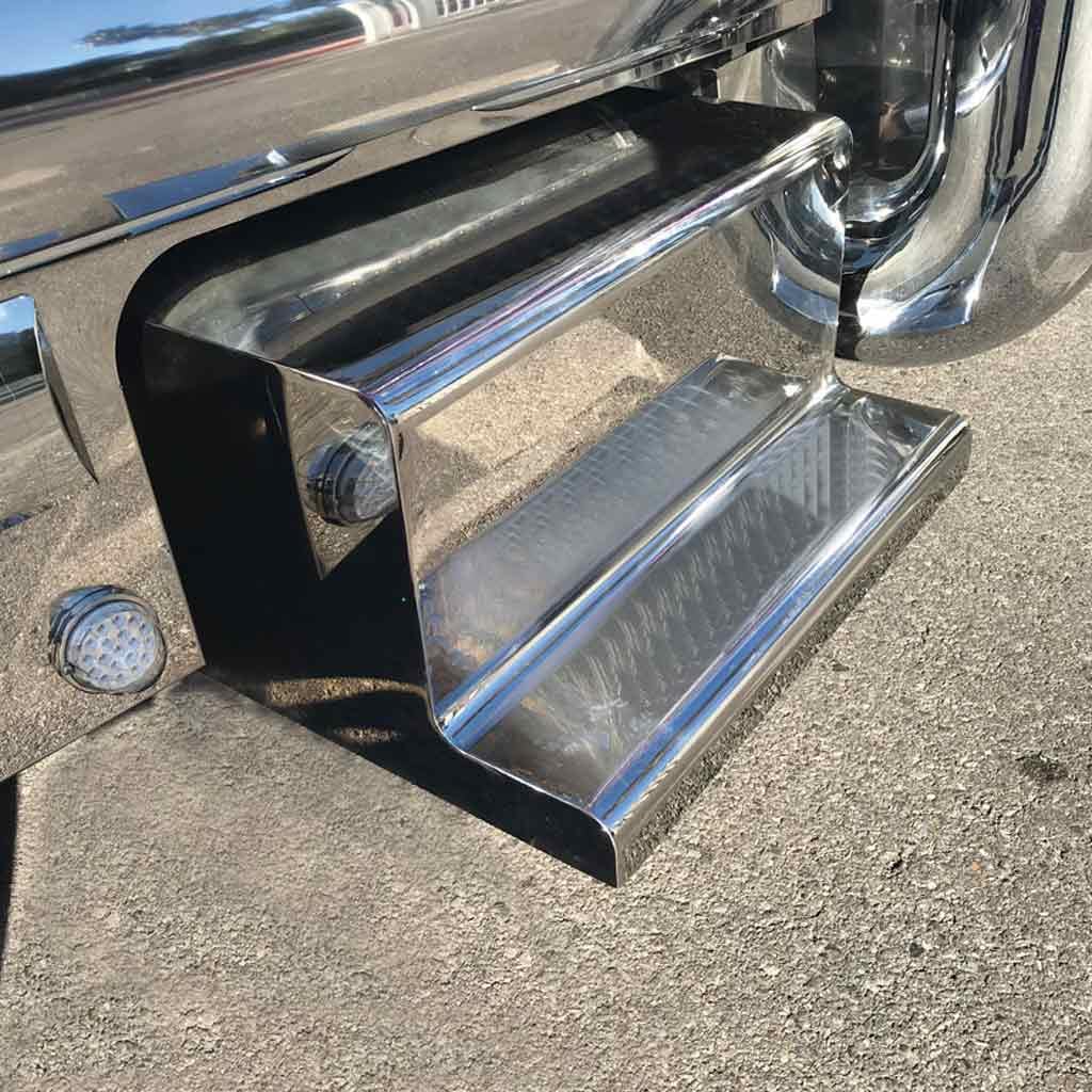 TP-1662B Peterbilt Battery/Tool Box Step Covers - Battery Box Only