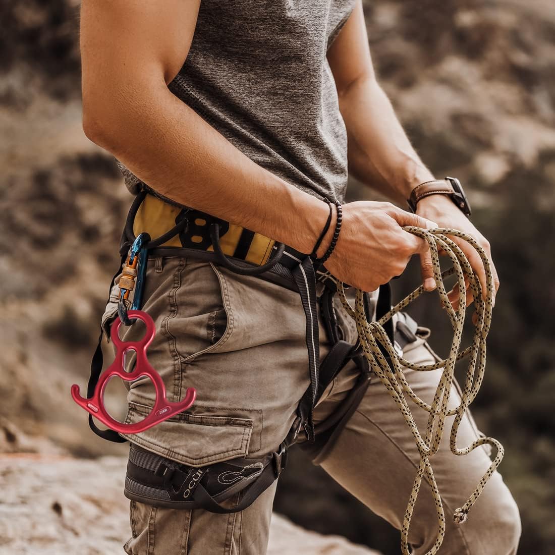 50KN 11000 LBF Rescue Figure,8 Descender Large Bent-Ear Belaying and Rappelling Gear Belay Device for Rock Climbing