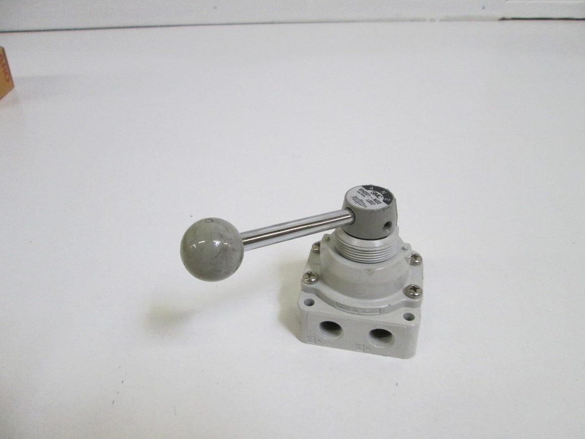 SMC VH201-N02 hand-valve 1/4 npt s&b pt
