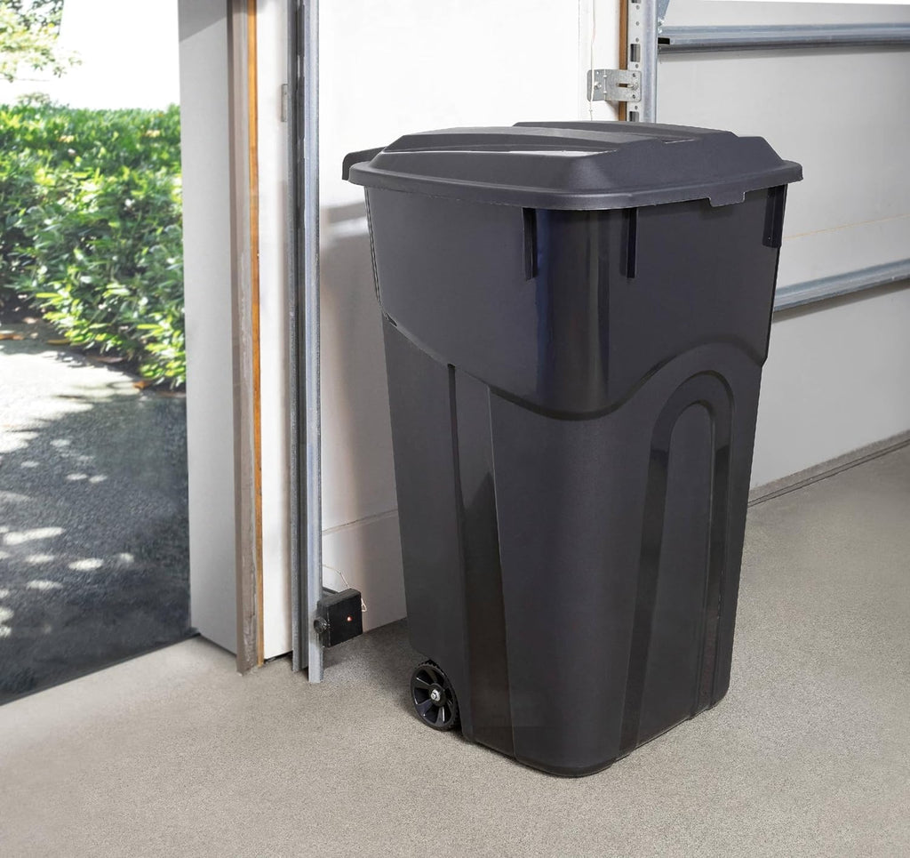 32 Gallon Wheeled Heavy Duty Trash Can with Attached Lid, Outdoor & Indoor Garbage Bin with Hinged Secure Lid
