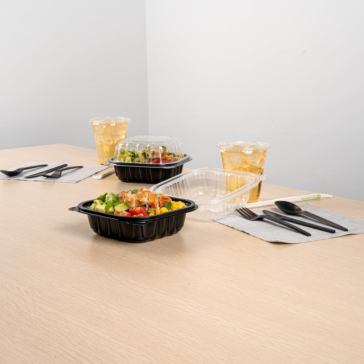 Thermo Tek 16 Ounce Clamshell Containers, 50 Disposable Take Out Boxes - Ventilated Lids, Microwavable, Black Plastic