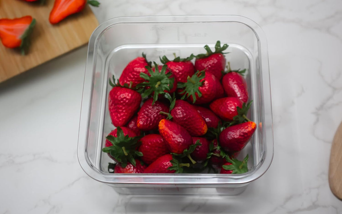 Food Storage Container - Classic Series Square - 2 QT (Quart) - Commercial Grade for Food Prep (Clear)