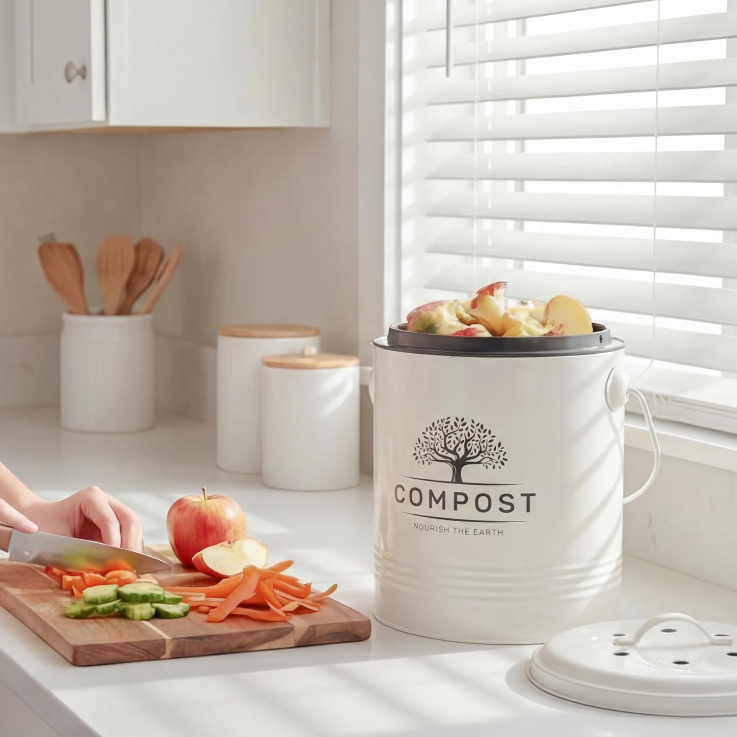 1.3 Gal Kitchen Compost Bin with Lid, Countertop Compost Caddy | Indoor compost bucket with inner bucket liner and