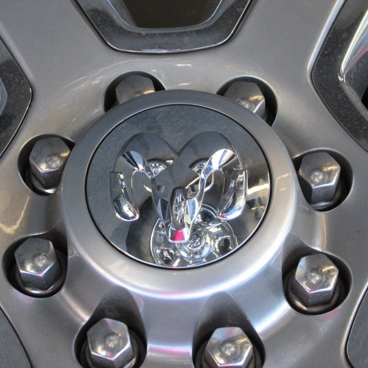 Dodge Ram 2500 3500 Chrome Ram head logo center cap NEW OEM MOPAR RAM