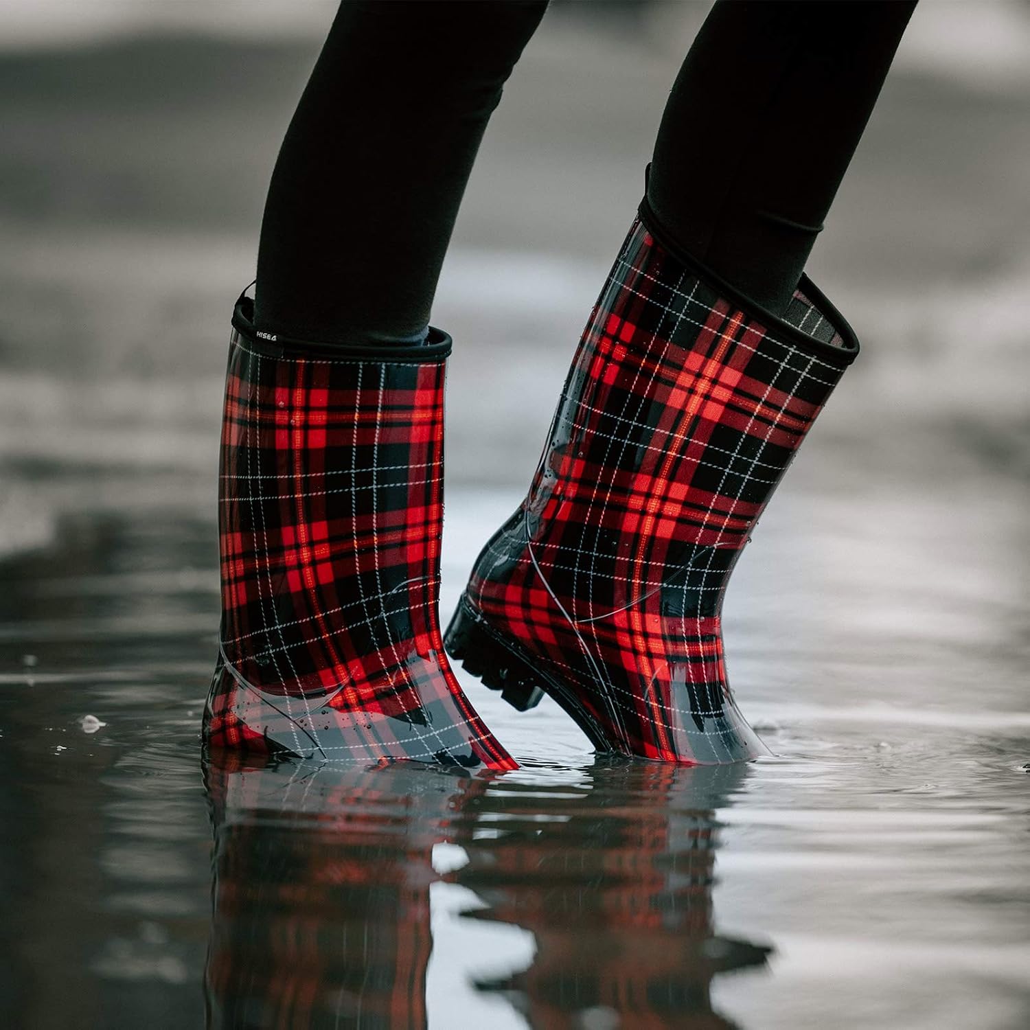 Women's Rain Boots Waterproof Mid Calf Garden Farm Rubber Boots | Wide Calf Slip-Resistant Rubber Ladies' Boots