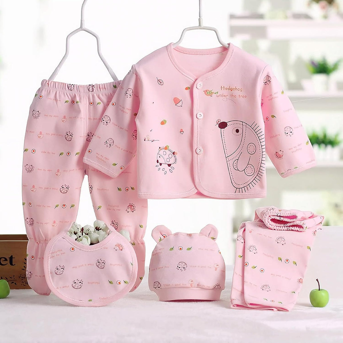Unisex Baby Clothes 5 Piece Layette Sets Cotton Newborn Clothes Gift Set For 0-3 Months