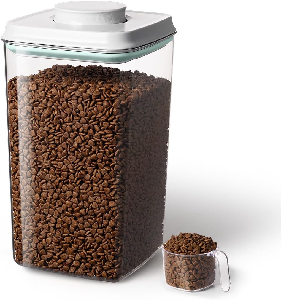 Dog Food Storage Container with 130ml Scoop – 4L/4.2qt Airtight Dog Food Container for Kibble & Treats, BPA-Free Cat