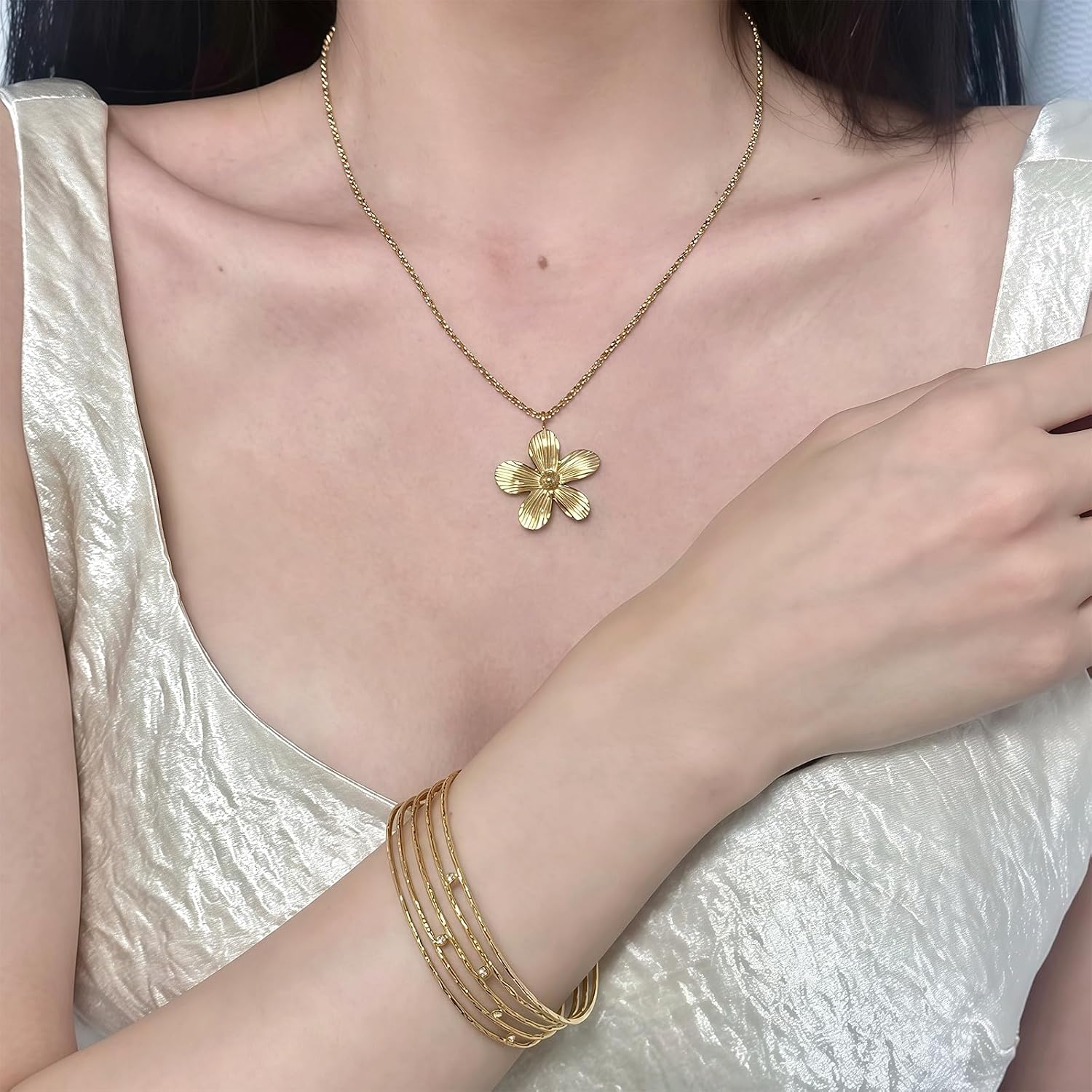 14K Gold Plated Dainty Surgical Hypoallergenic Stainless Steel Floral Pendant Necklace for Women