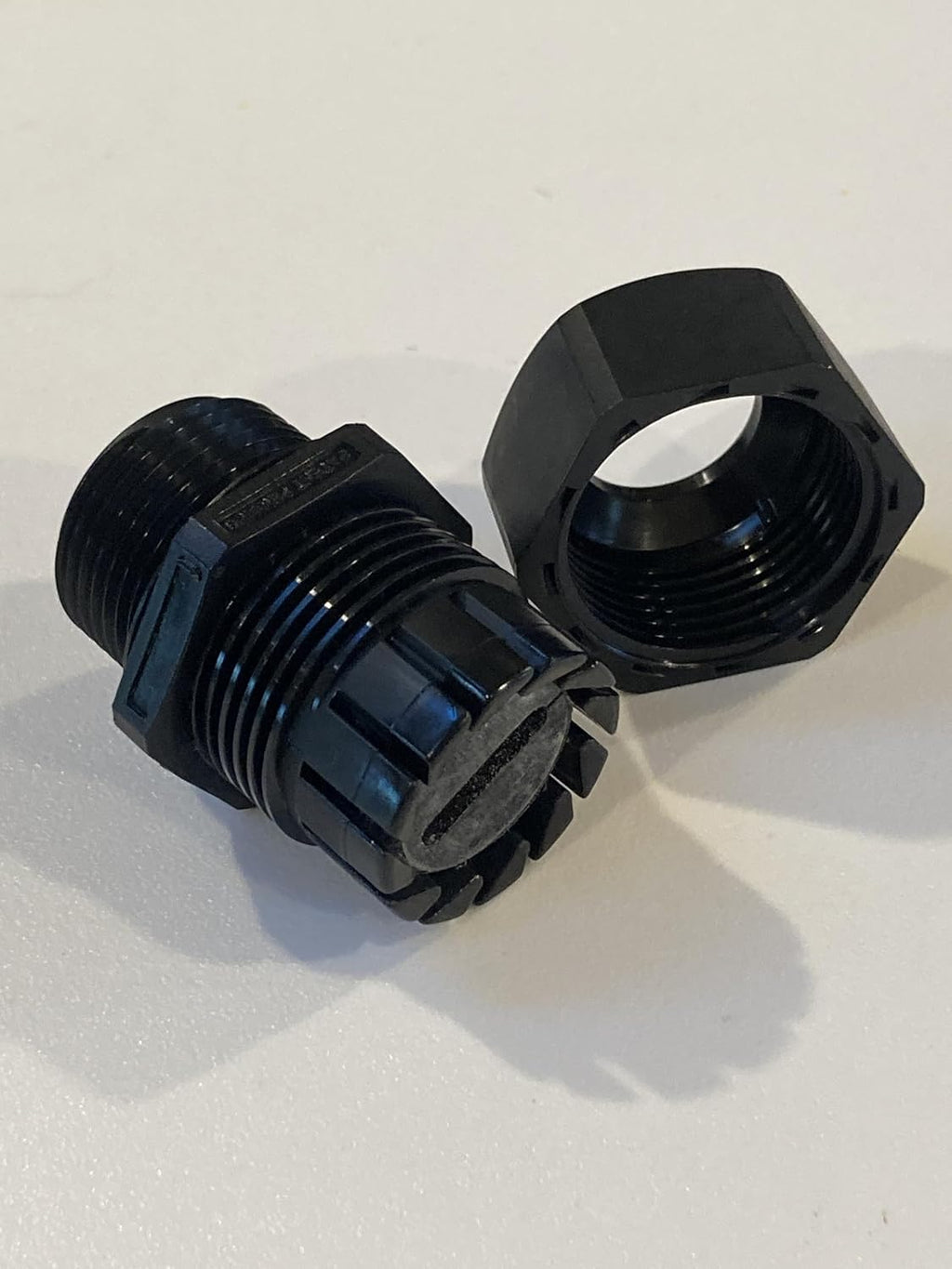 Heyco 3460 3/4" NPT Cable Gland with Compression Seal NO Locknut (10 Pack)