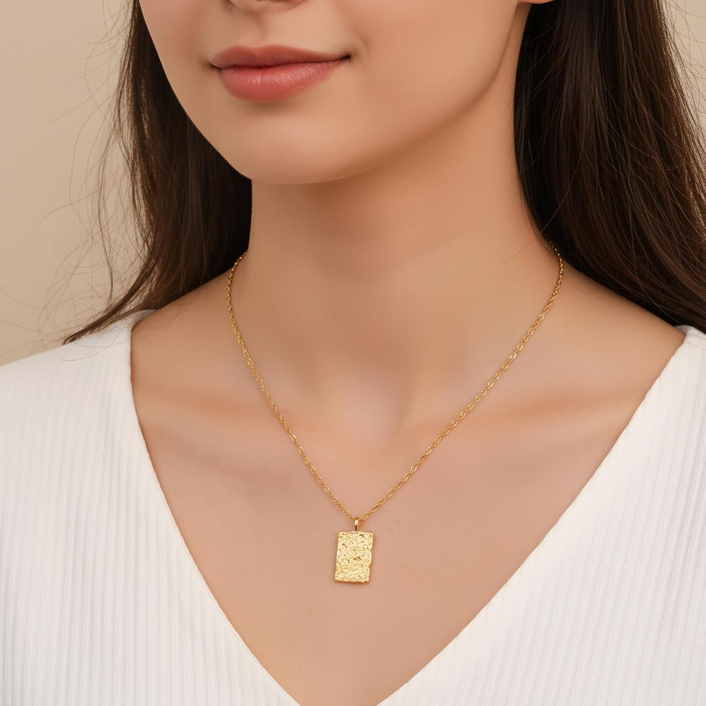 Big Disc Square Pendant Necklaces for Women,Geometric Pendant Chain Necklace Cute Dainty Tag Necklaces for Women