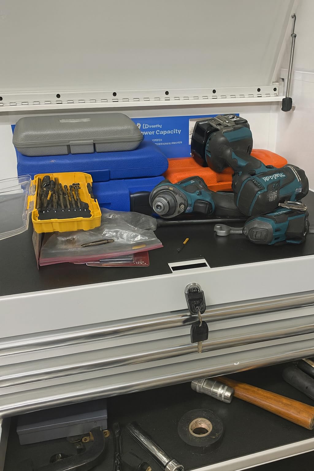 Work Bench Pad - Durable Surface Protection Mat for Workbenches, Packing Tables, Toolbox Liners & Shelving, Black