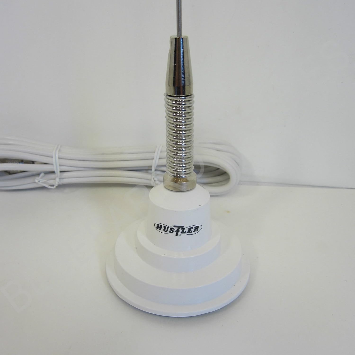 IC100SW CB Radio Antenna Magnetic Base 41" Whip W/Spring (White)