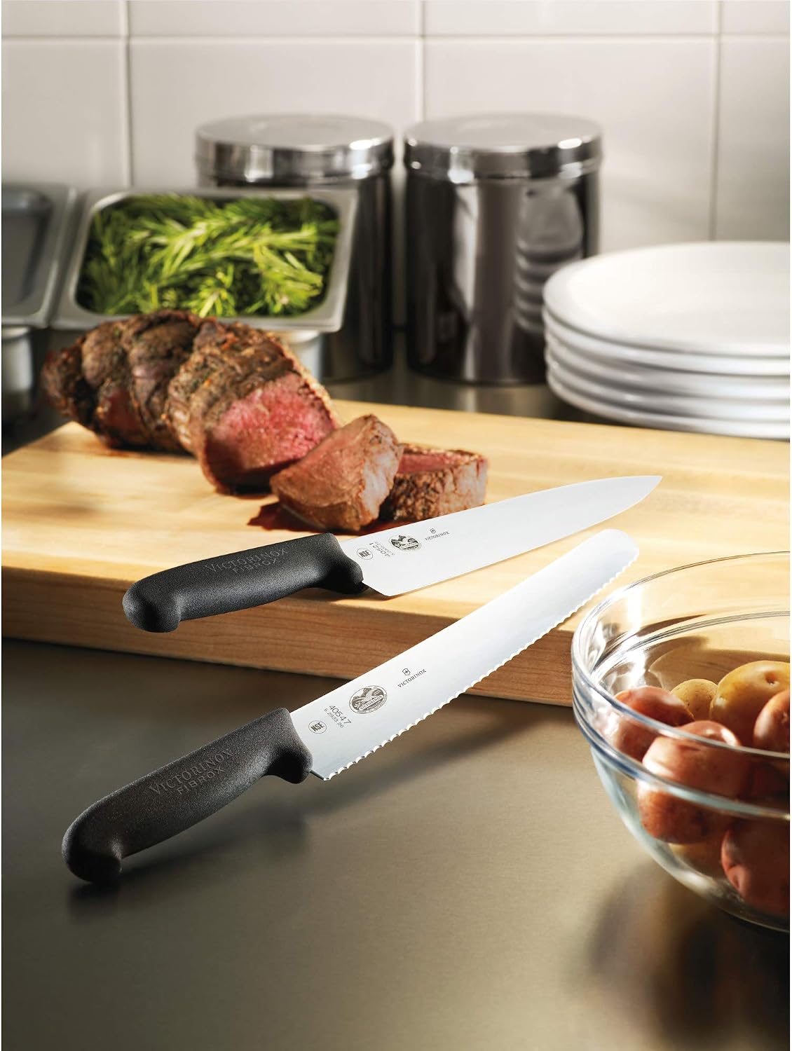 Fibrox 10.25-Inch Bread Knife with Serrated Edge and Black Handle