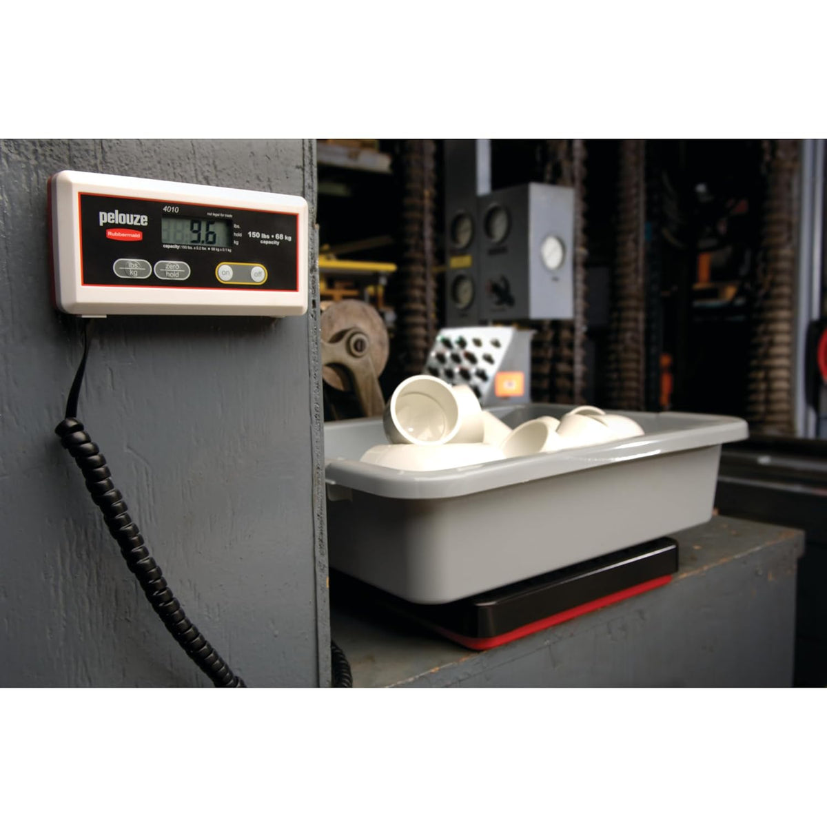 Digital Receiving Scale, 150-Pound Capacity