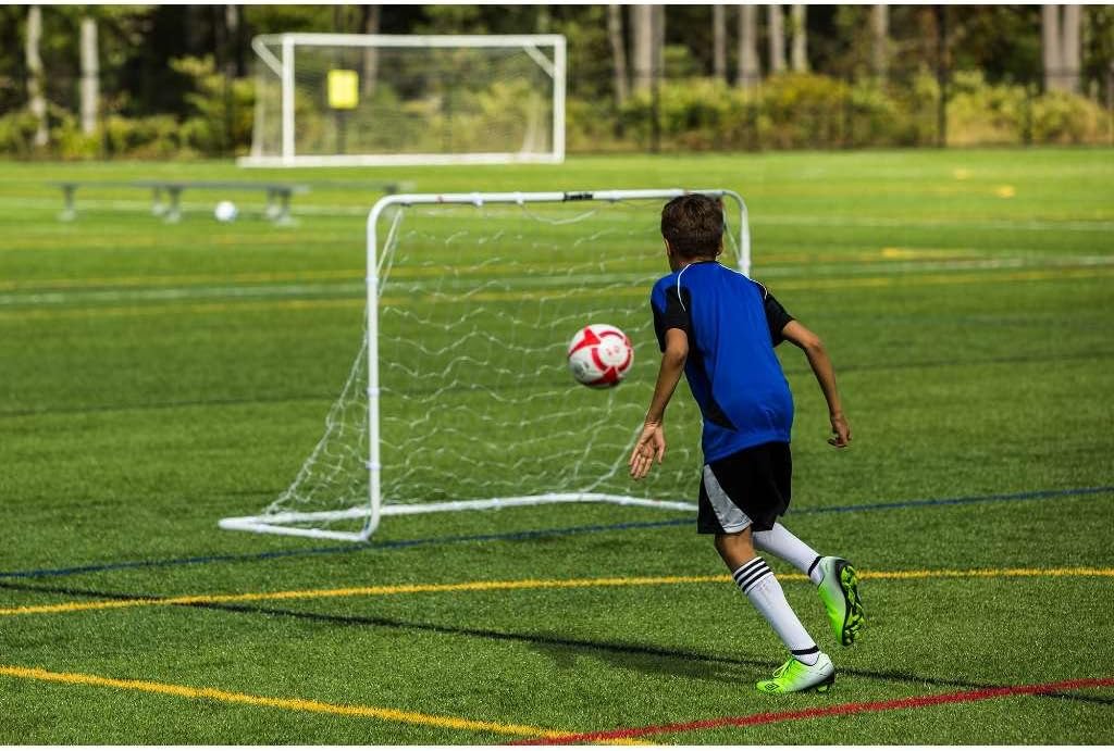 Quick-Setup Steel Soccer Goal