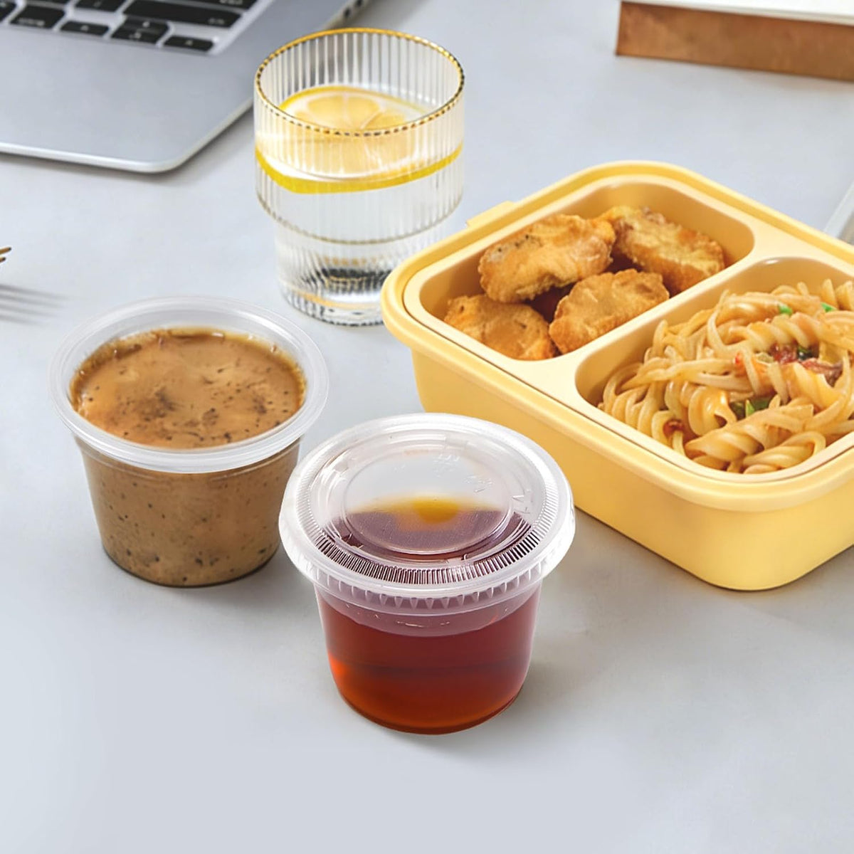 360 Sets 5.5 oz Disposable Plastic Portion Cups with Lids Clear