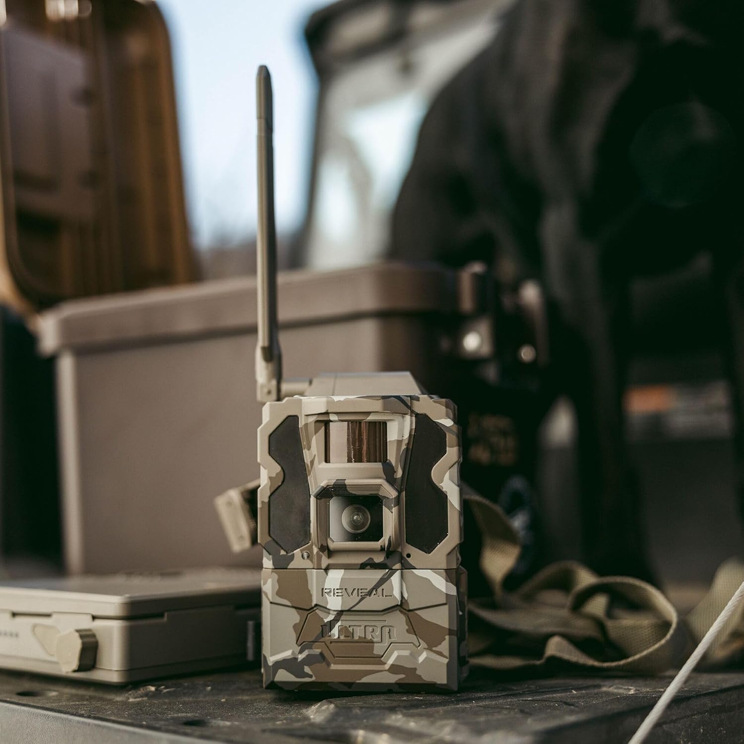 Reveal Ultra Cellular Trail Camera – 4K Photo, 1080P Video, Live Streaming, GPS, Low-Glow/No-Glow Flash, LTE –