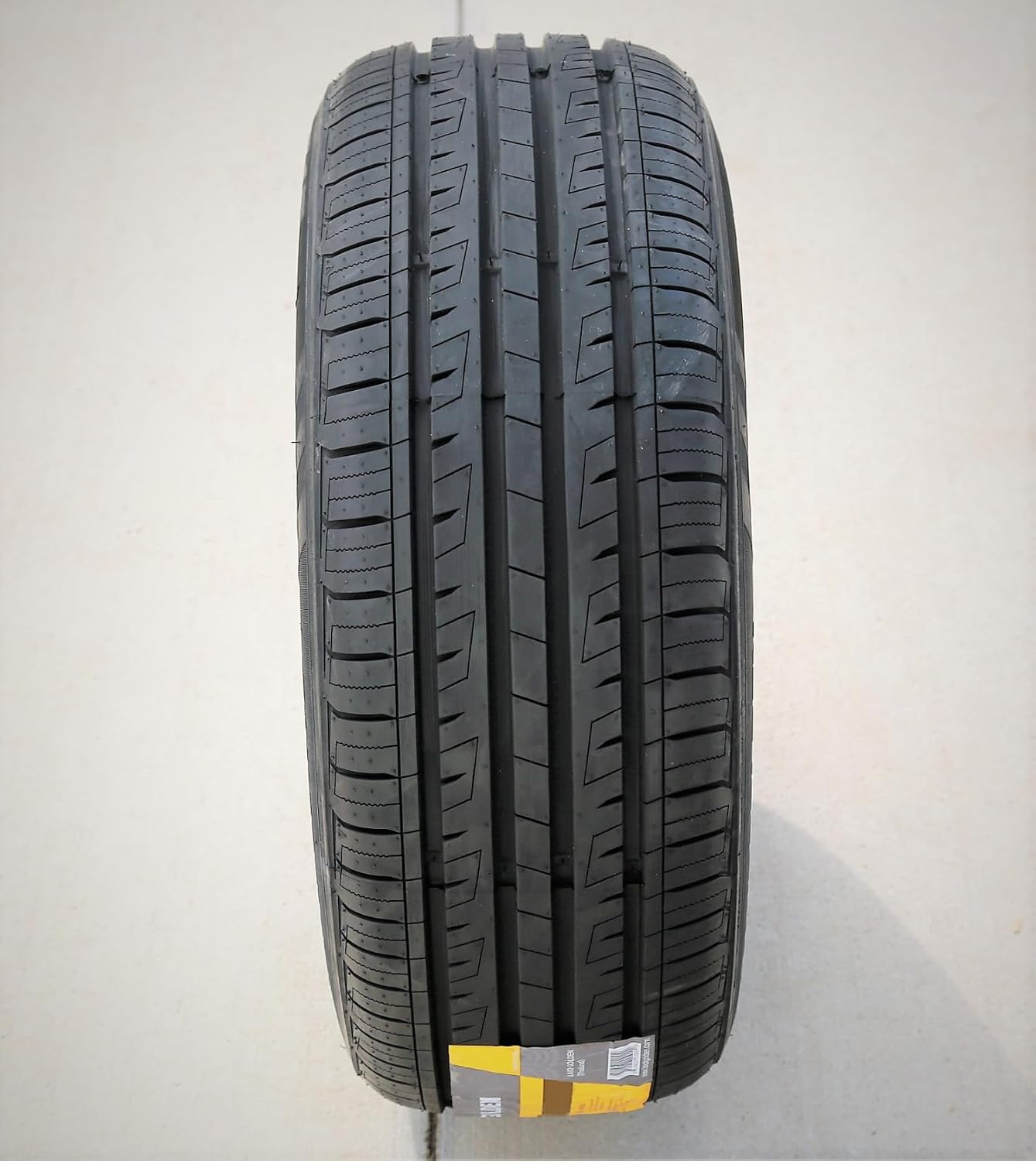Set of 4 (FOUR) Landgolden LG17 All-Season Passenger Car Performance Radial Tires-185/55R16 185/55/16 185/55-16 83V