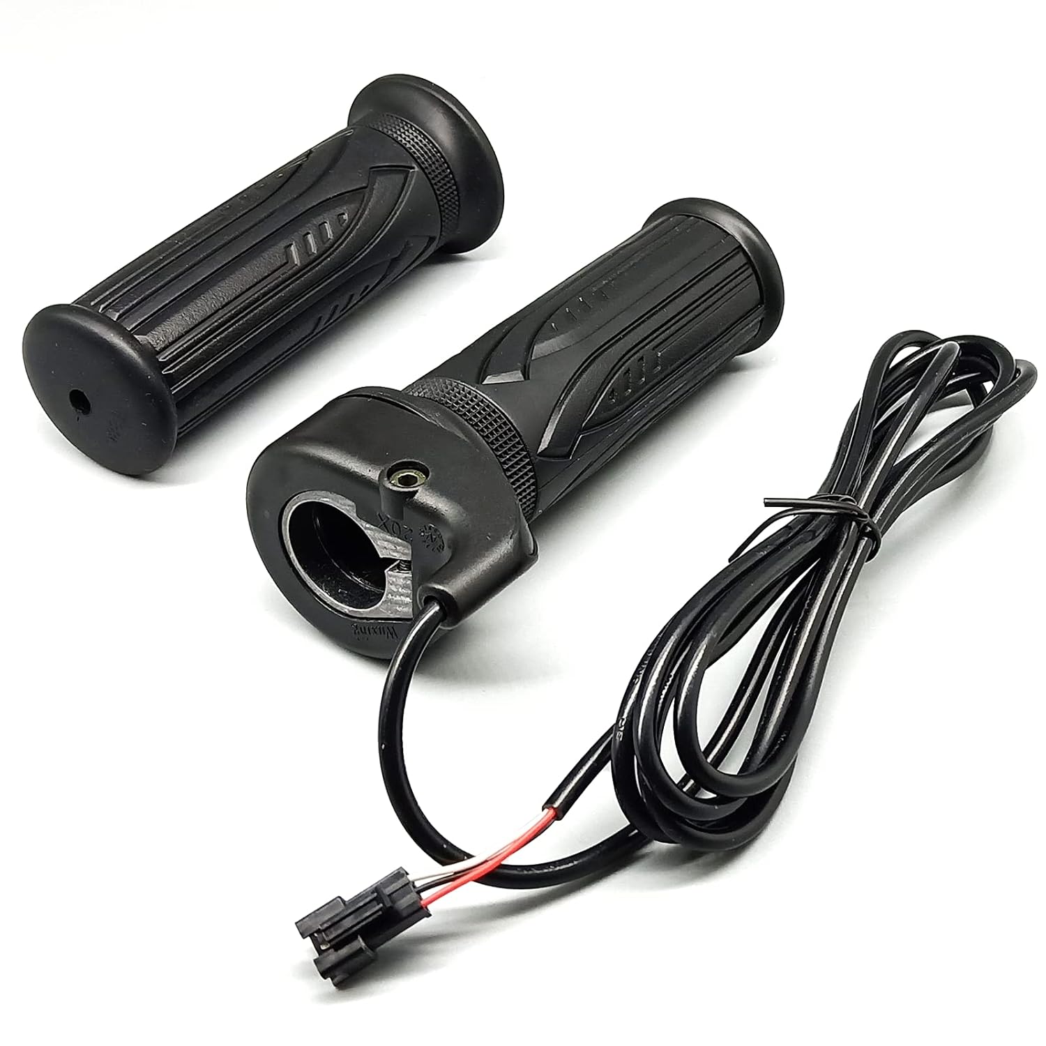 Electric Motorcycle Accelerator Right Hand Full Twist Throttle Ebike Throttle Compatible 12V-72V Suitable for 500W