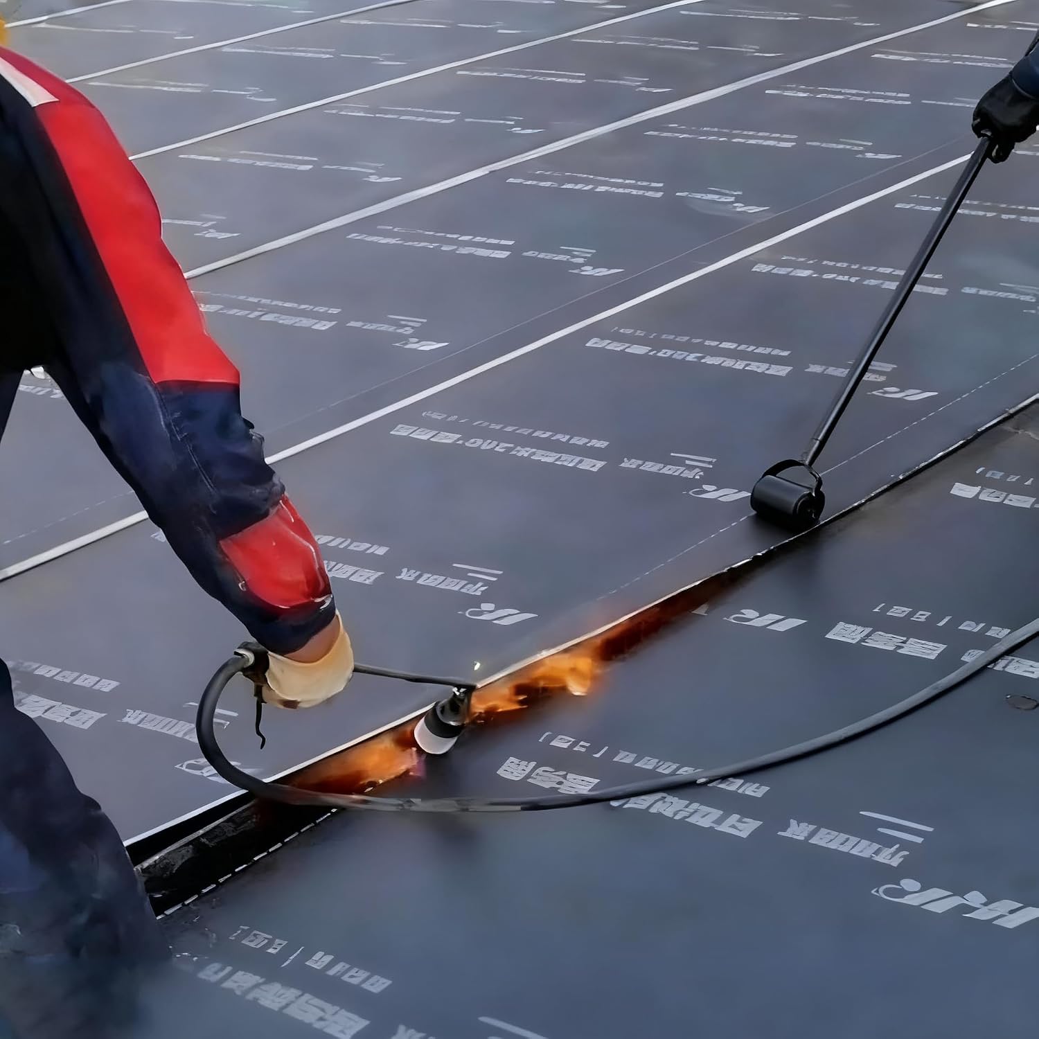 Heavy Duty Roof Seam Roller for Roofing PVC,TPO,EPDM Membrane, 52" Long Handle Roller Tool (13lbs)