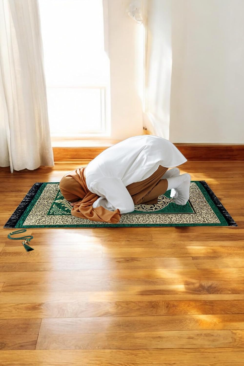 Muslim Prayer Rug with 99 Beads Tasbih, Soft Chenille Sajadah, Lightweight & Foldable Janamaz, Portable Travel Prayer