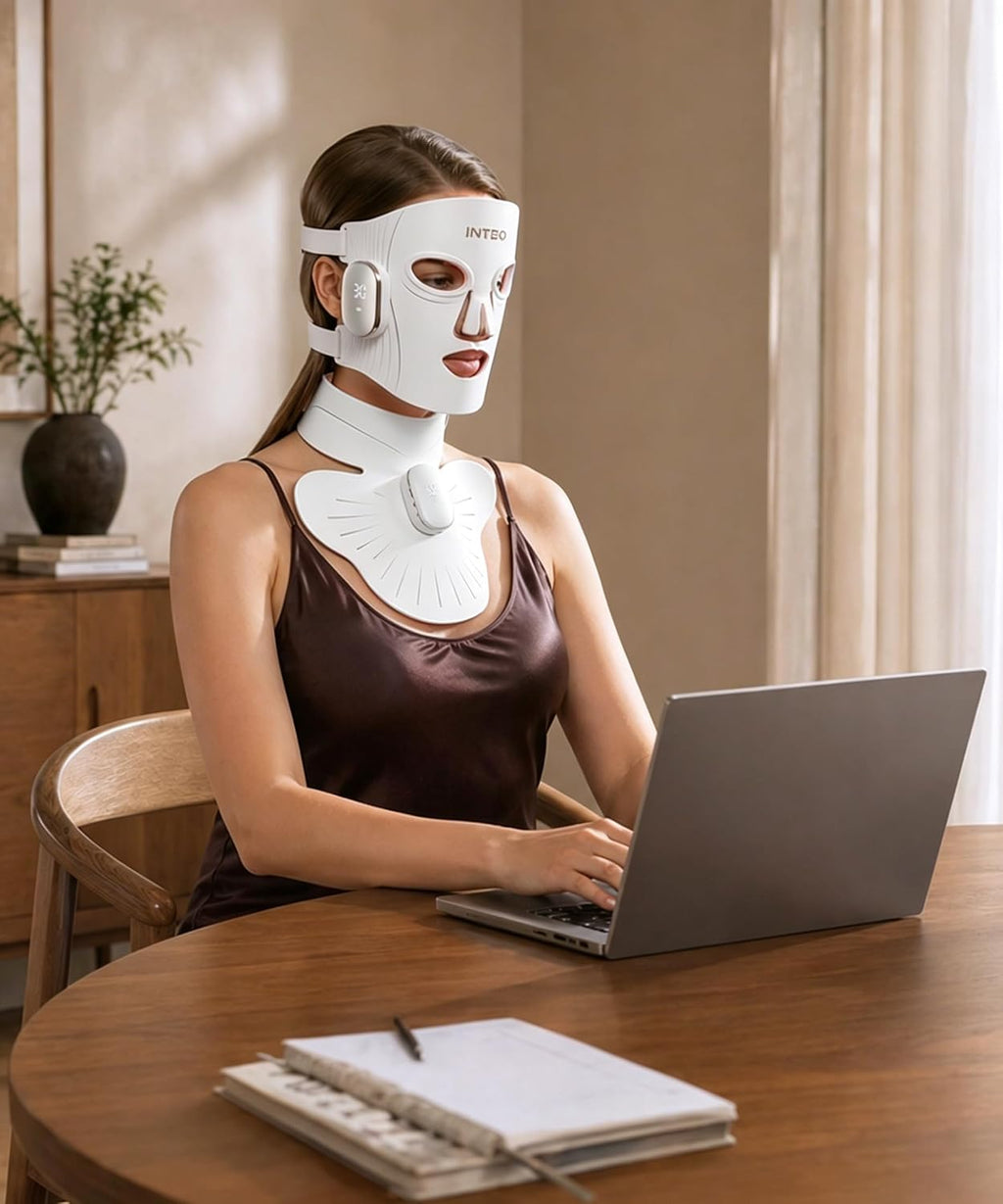 Red Light Therapy Mask for Face & Neck, 850nm NIR & 660nm Red LED, 4 Modes