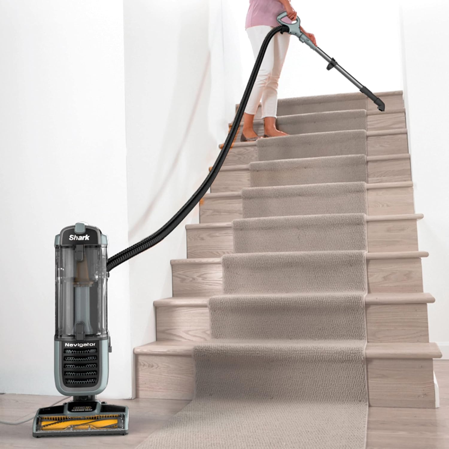 ZU62 Navigator Zero-M Self-Cleaning Brushroll Pet Pro Upright Vacuum, Pewter Grey Metallic | Zero-M Self-Cleaning