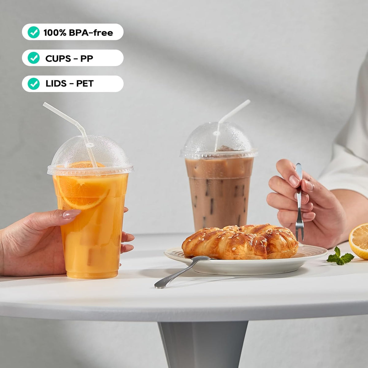 100 PACK 16 oz Clear Disposable Plastic Cups with Dome Lids