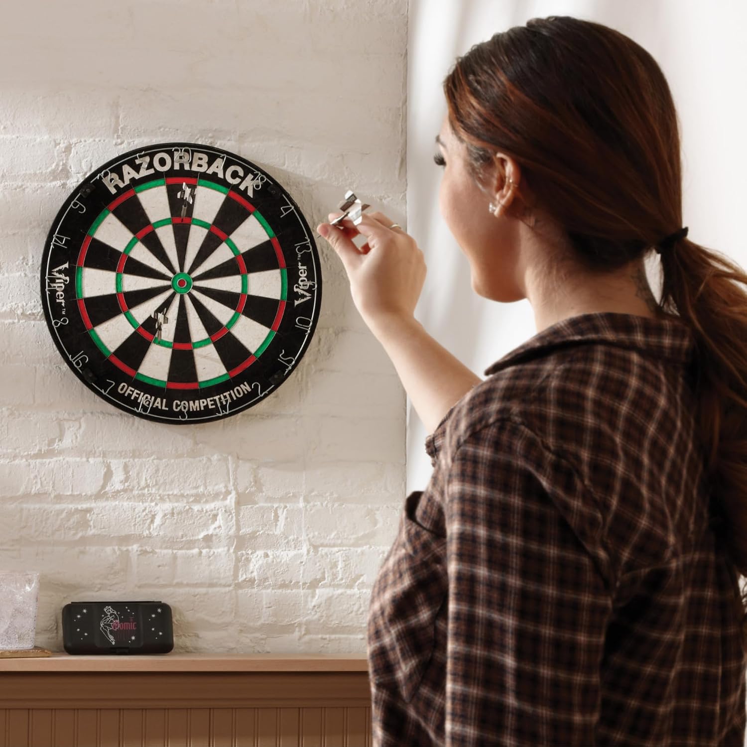 Viper Razorback Regulation Bristle Sisal Steel Tip Dart Board for Adults | WDF Accredited, 17.75 Inch Dartboard