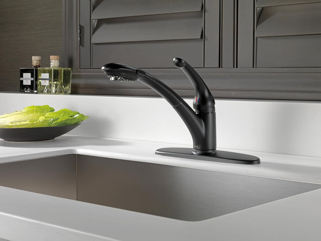 Faucet Signature Pull Out Kitchen Faucet, Black Kitchen Sink Faucet, Kitchen Faucet with Pull Out Sprayer, Matte