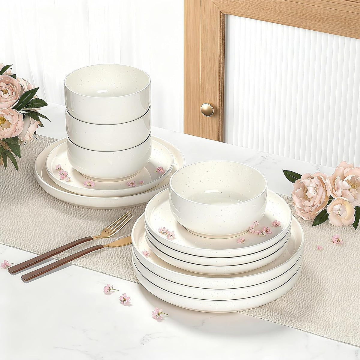 Dinnerware Set for 4, 12 Pieces Plates and Bowls Set