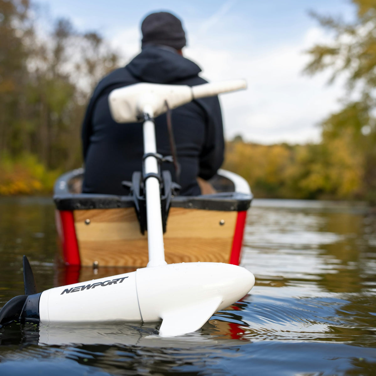 Newport L-Series 86lb Thrust Transom Mounted Saltwater Electric Trolling Motor w/LED Battery Indicator (40" Shaft)