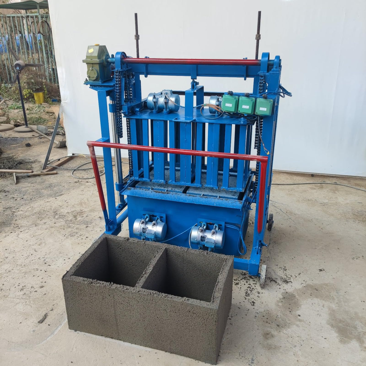 Hollow Block Making Machine Cement Brick Maker with Multiple Mold Options for Building Applications