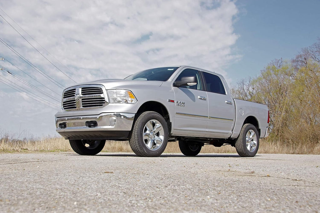 Rough Country 1.5-2" Leveling Kit for 2002-2005 Ram 1500 4WD - 3592