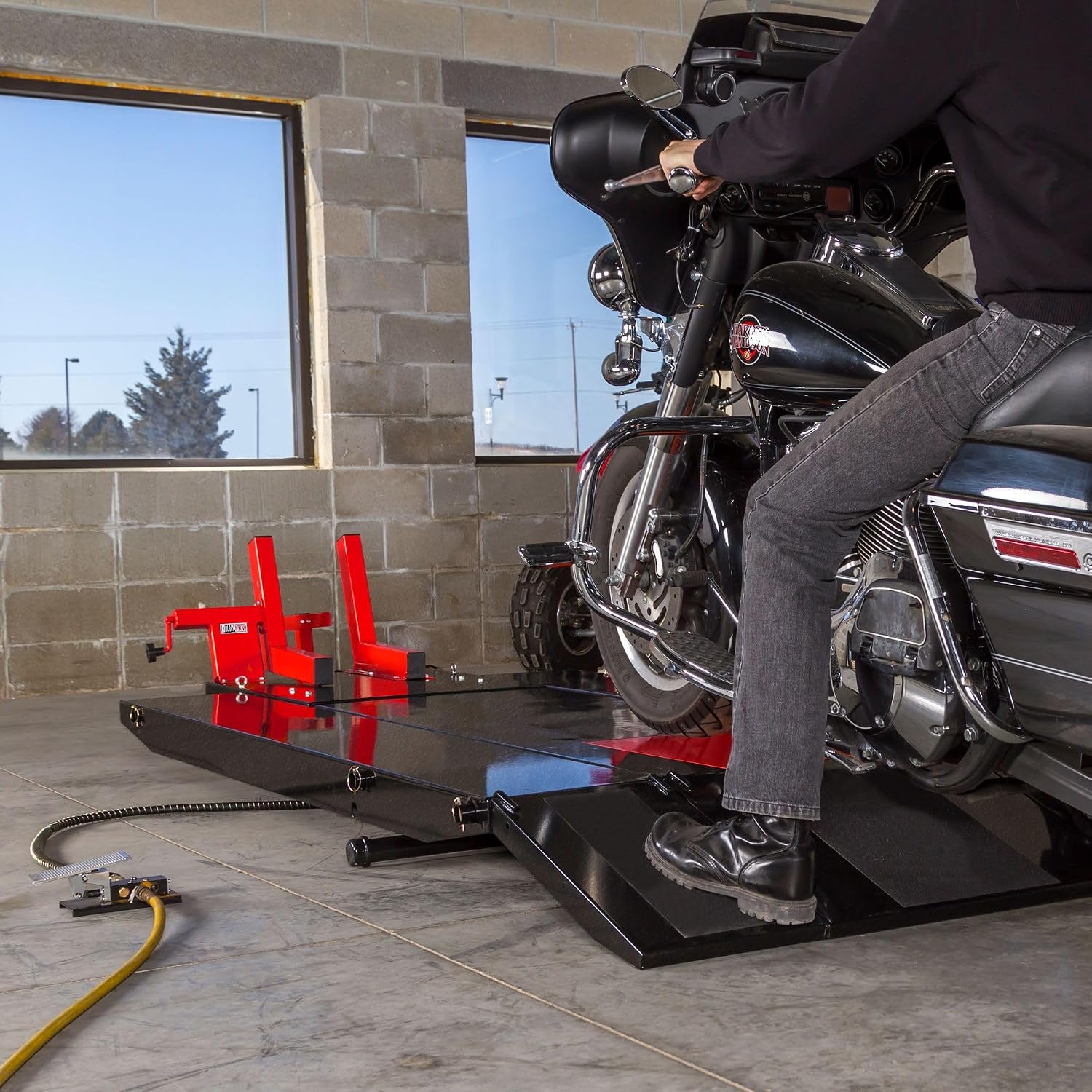 Motorcycle Lift Table, Pneumatic, 1,500 lb, ProLift, 31.25"