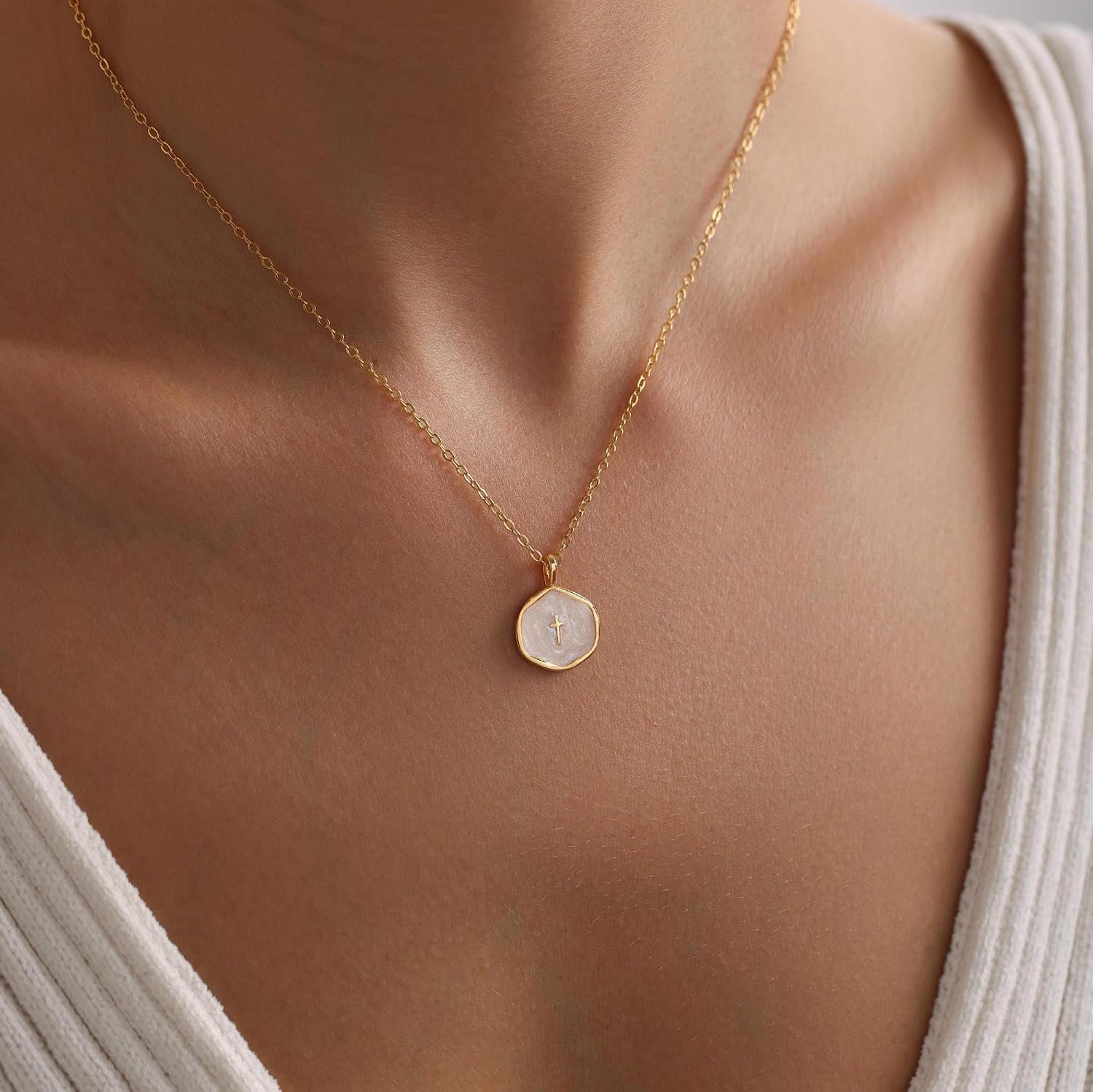 Graduation Gift for Her Cross Necklace for Women-Dainty Simple 14k Gold Plated Cross Pendant Cute Necklaces for Women