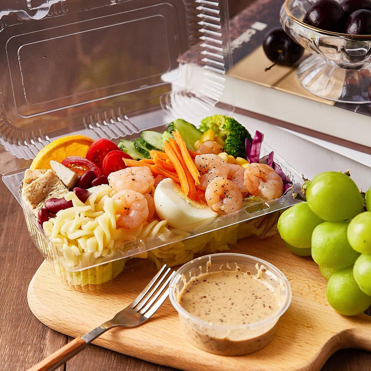 Sturdy Plastic Hinged Food Containers with Clear Lids, 40 Pack